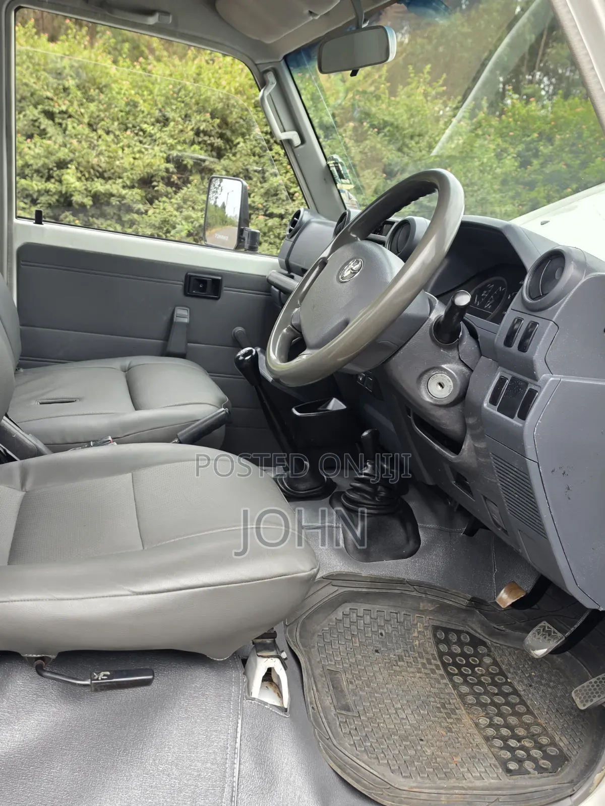 Toyota Land Cruiser 79 Series 2018 Pearl