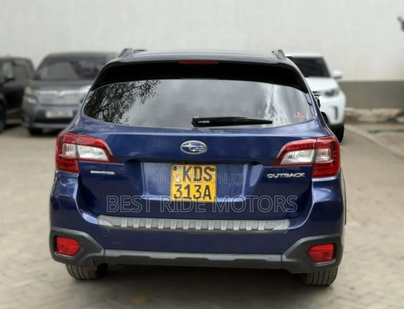 Subaru Outback 2017 Blue