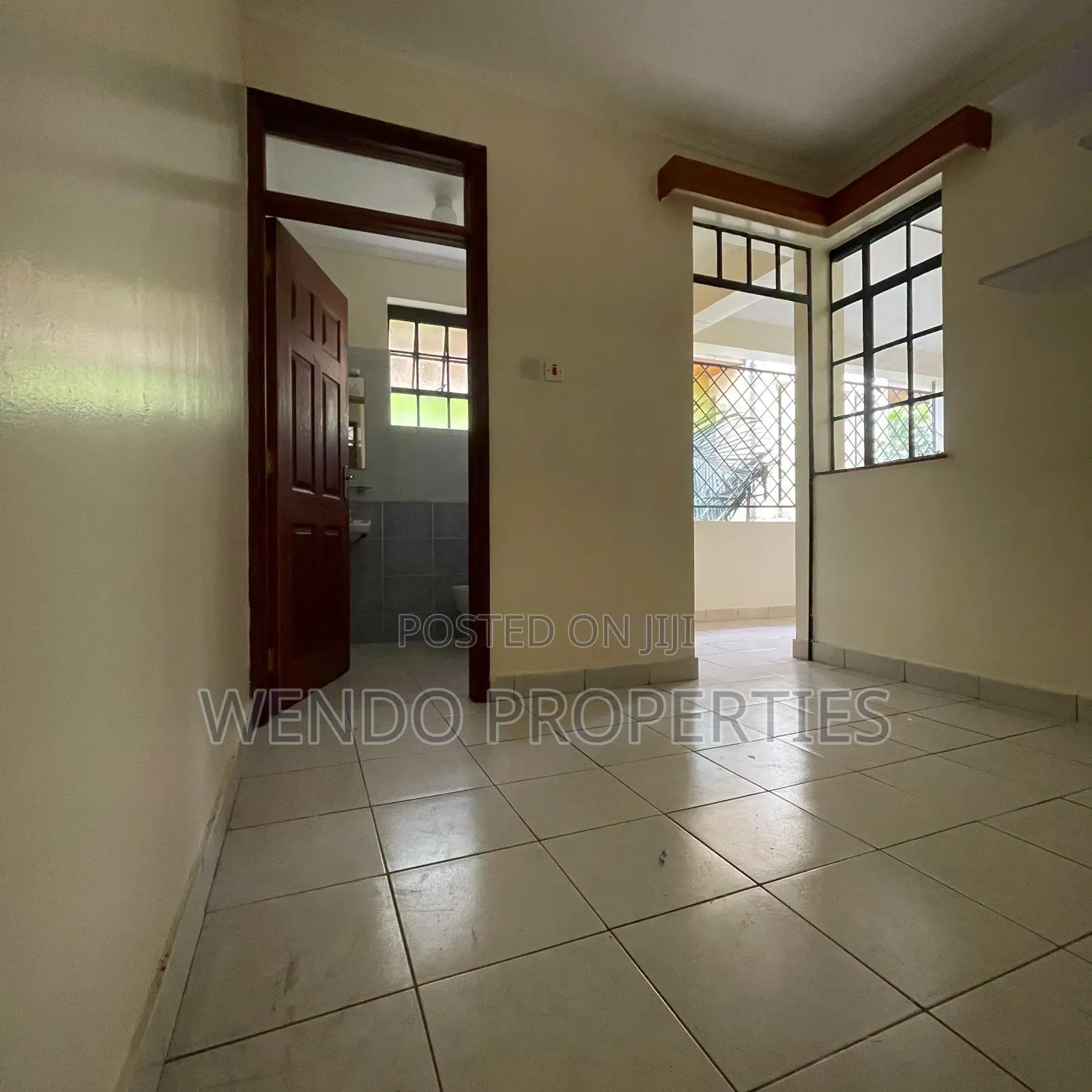 3bdrm Apartment in Valley Arcade for rent