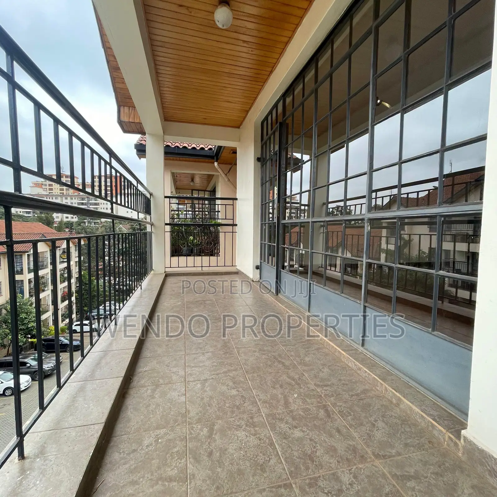 3bdrm Apartment in Valley Arcade for rent
