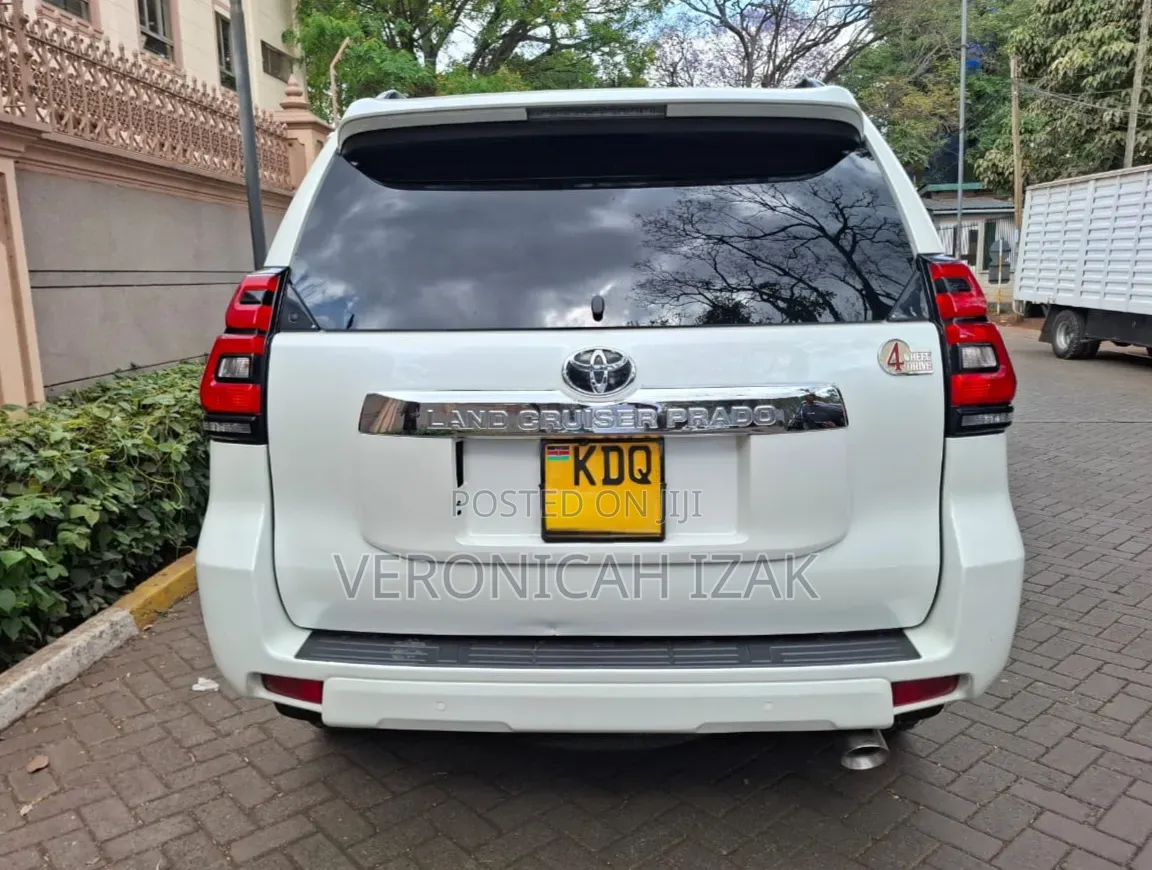 Toyota Land Cruiser Prado 2018