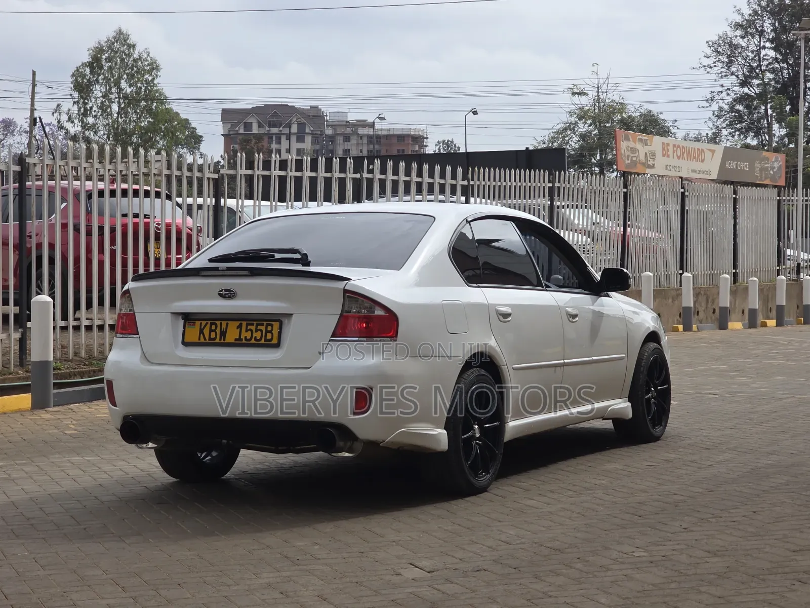 Subaru Legacy 2006 White