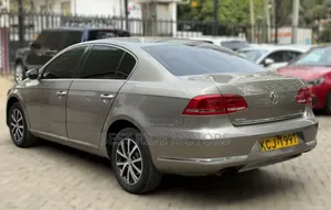 Volkswagen Passat S 4dr Sedan (1.8L 4cyl 6A) 2014 Silver