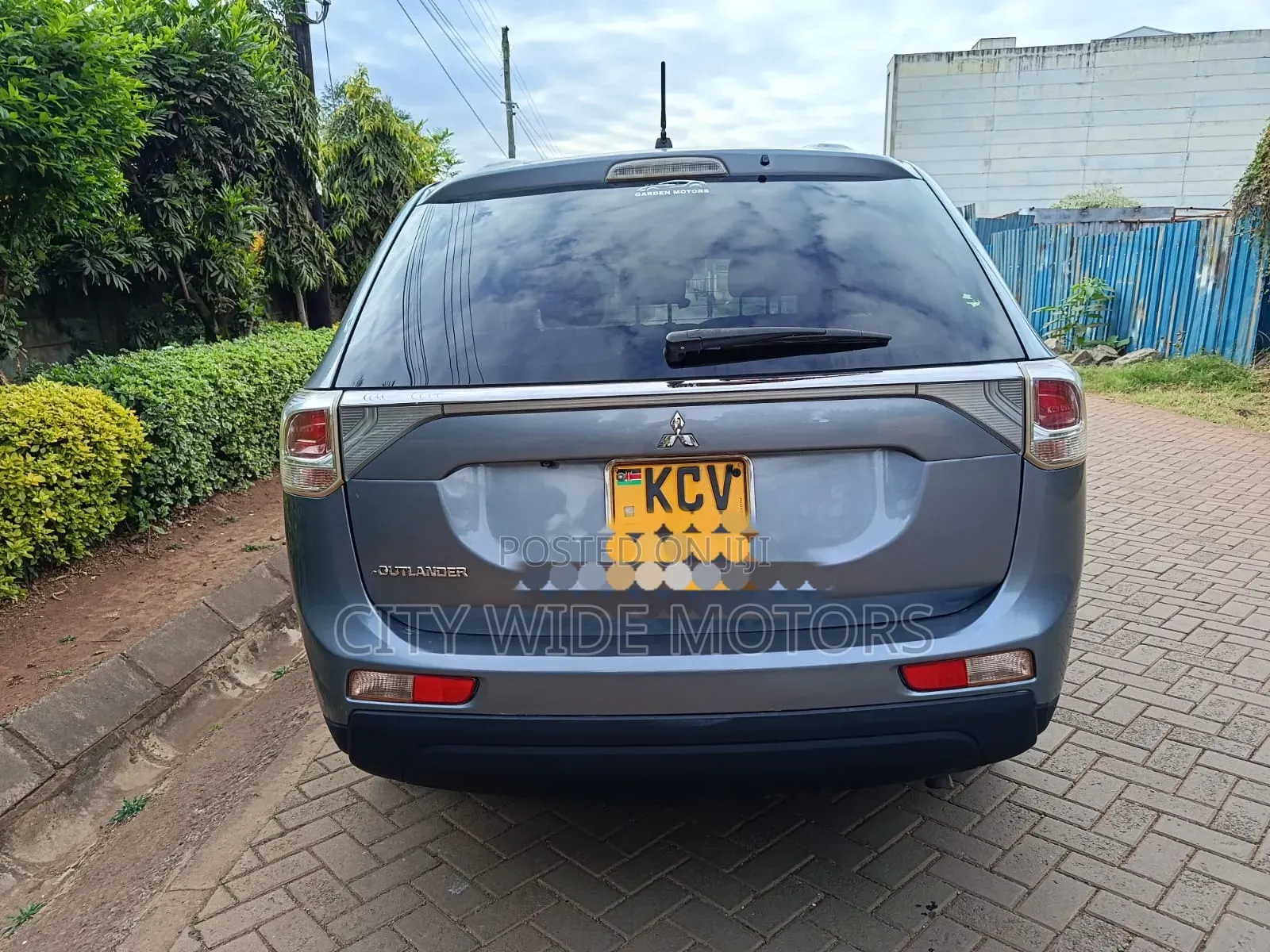 Mitsubishi Outlander 2012 Gray