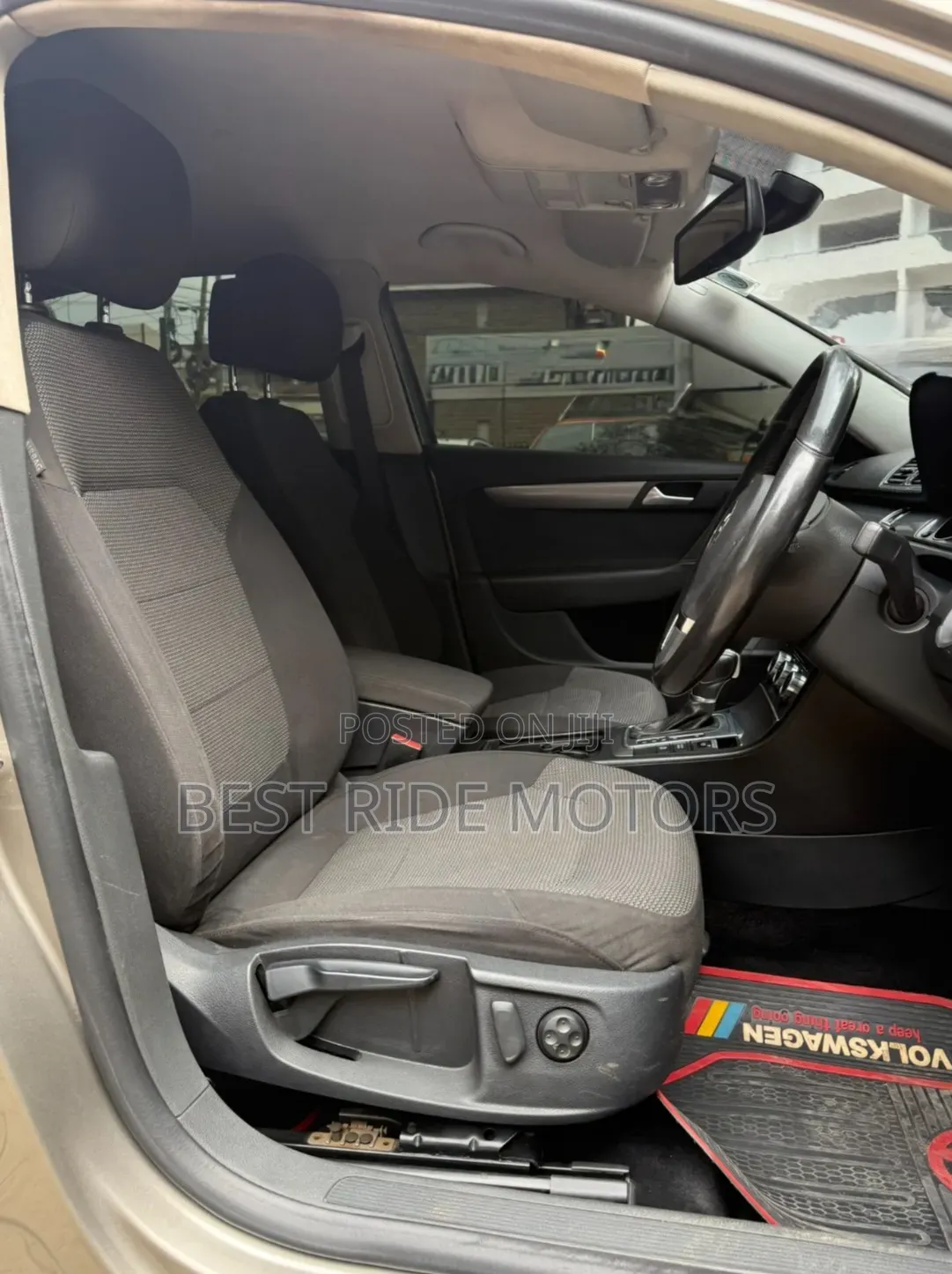 Volkswagen Passat S 4dr Sedan (1.8L 4cyl 6A) 2014 Silver