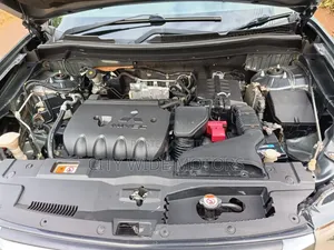 Mitsubishi Outlander 2012 Gray