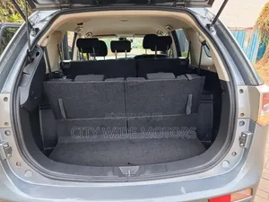Mitsubishi Outlander 2012 Gray