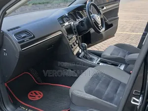 Volkswagen Golf 2016 Black