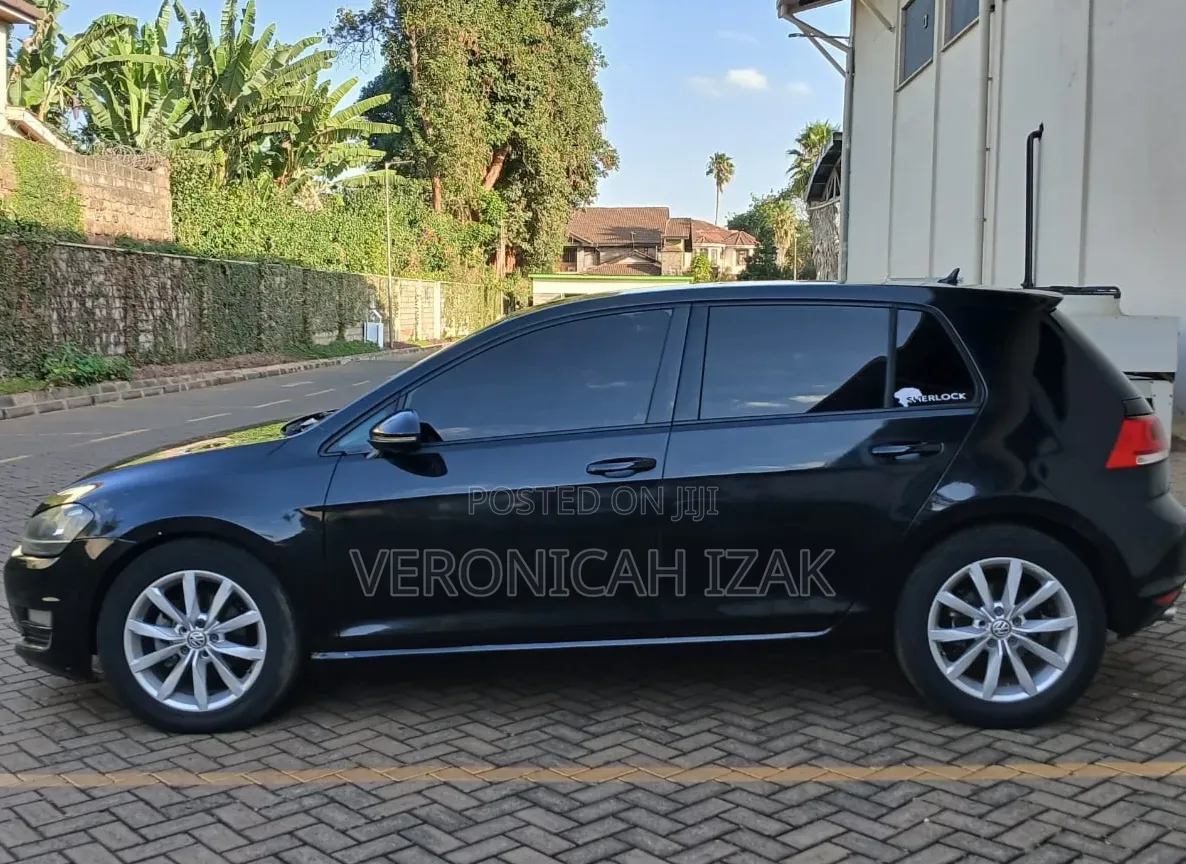 Volkswagen Golf 2016 Black