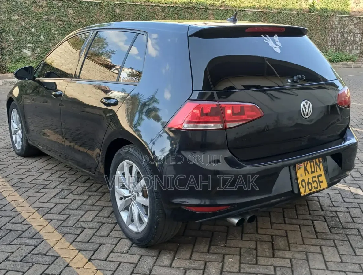 Volkswagen Golf 2016 Black