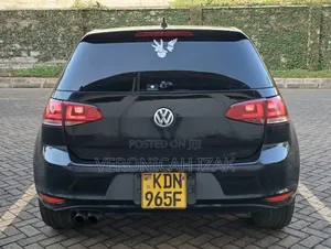 Volkswagen Golf 2016 Black