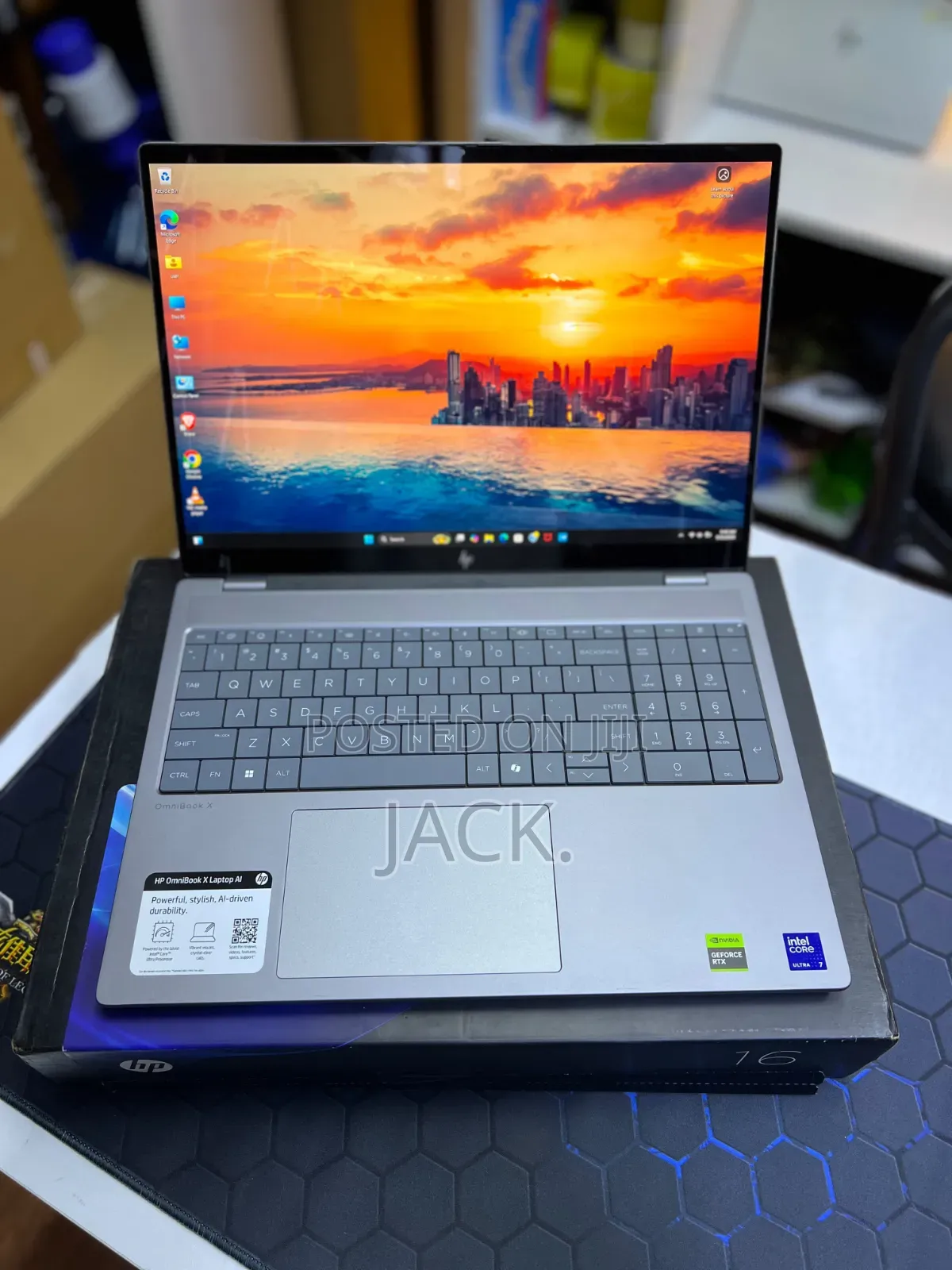 Laptop HP OmniBook Ultra Flip 16" 32GB Intel Core Ultra 7 SSD 2T
