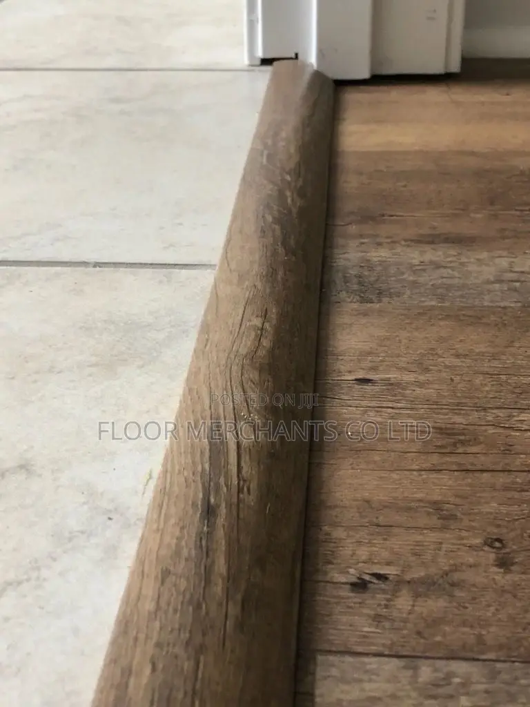 Floor Edge Quarter Round
