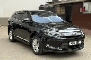 Toyota Harrier 2.0 2017 Black