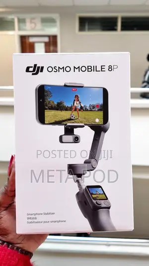 DJI Osmo Mobile 8P Smartphone Gimbal