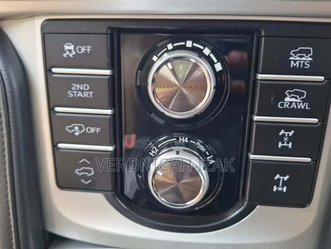 Toyota Land Cruiser Prado 2011 Gray