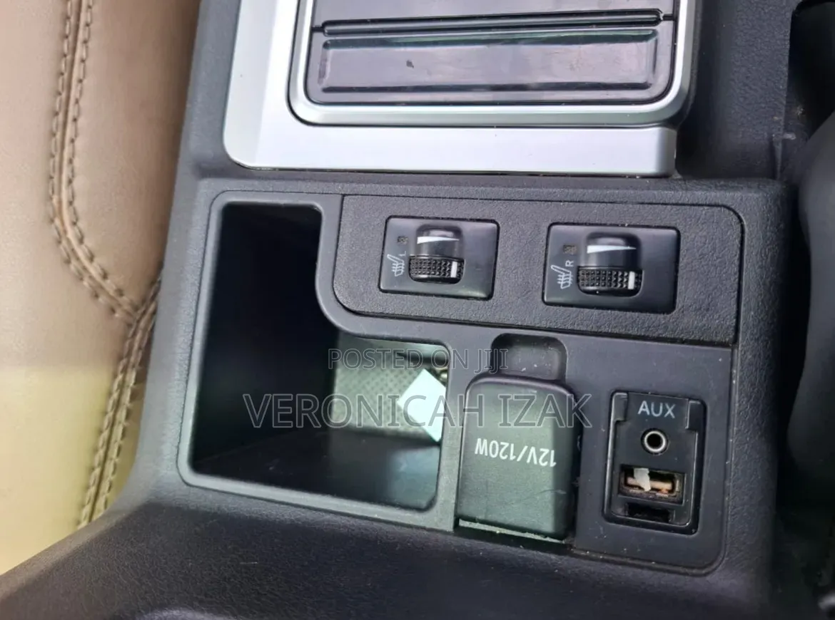 Toyota Land Cruiser Prado 2011 Gray