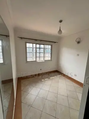 3bdrm Maisonette in Valley Arcade for rent