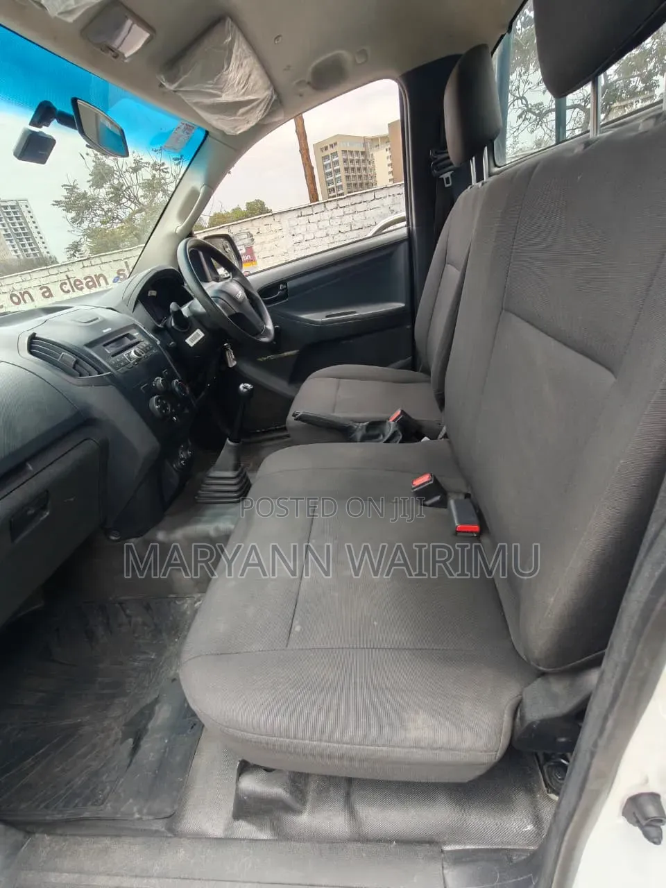 Isuzu D-MAX 2024 White