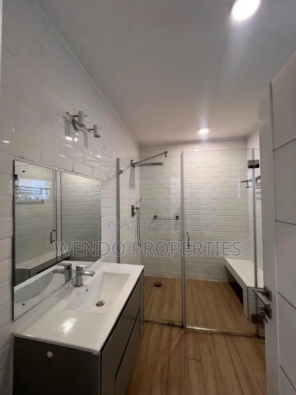 2bdrm Apartment in Valley Arcade for rent