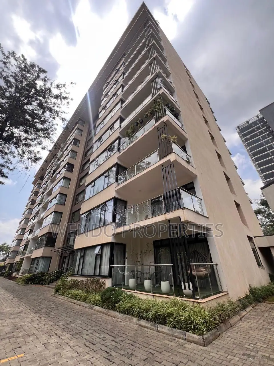 2bdrm Apartment in Valley Arcade for rent