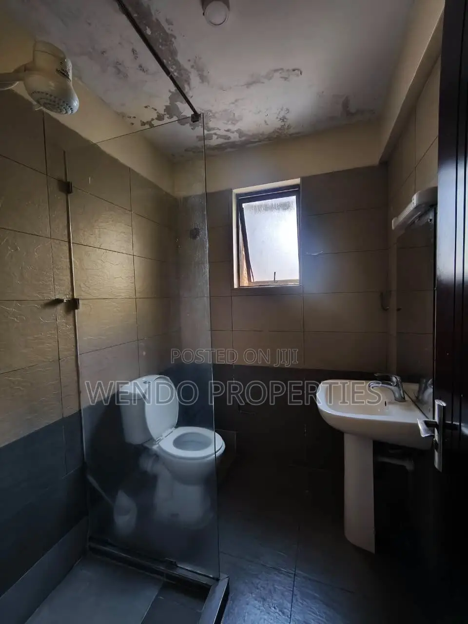 3bdrm Apartment in Valley Arcade for rent