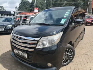 Toyota Noah 2015 Black