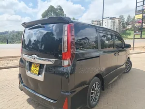 Toyota Noah 2015 Black