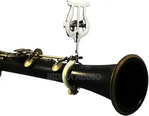New Clarinet Lyre
