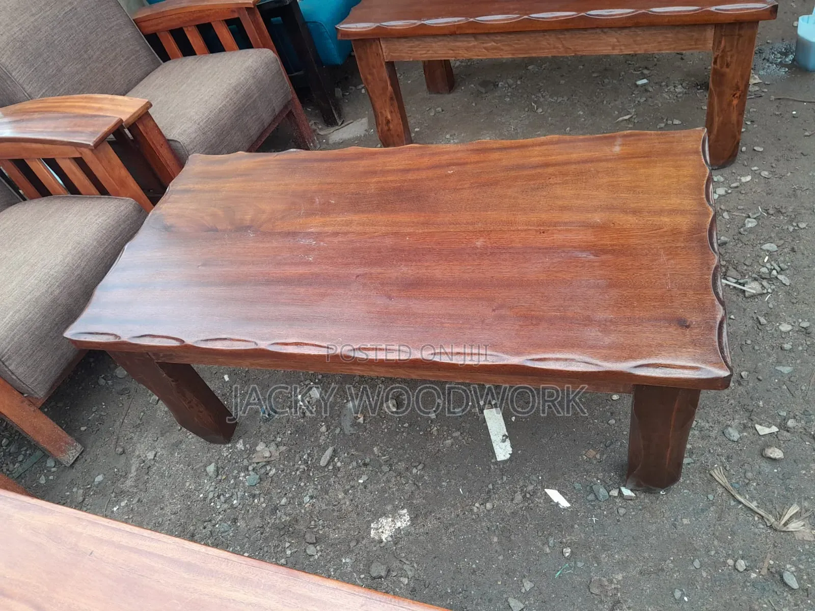 Solid Hardwood Rectangular Coffee Table With Wavy Scalloped Edges