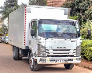 Isuzu NQR 2022 Model – Fibre Closed Body