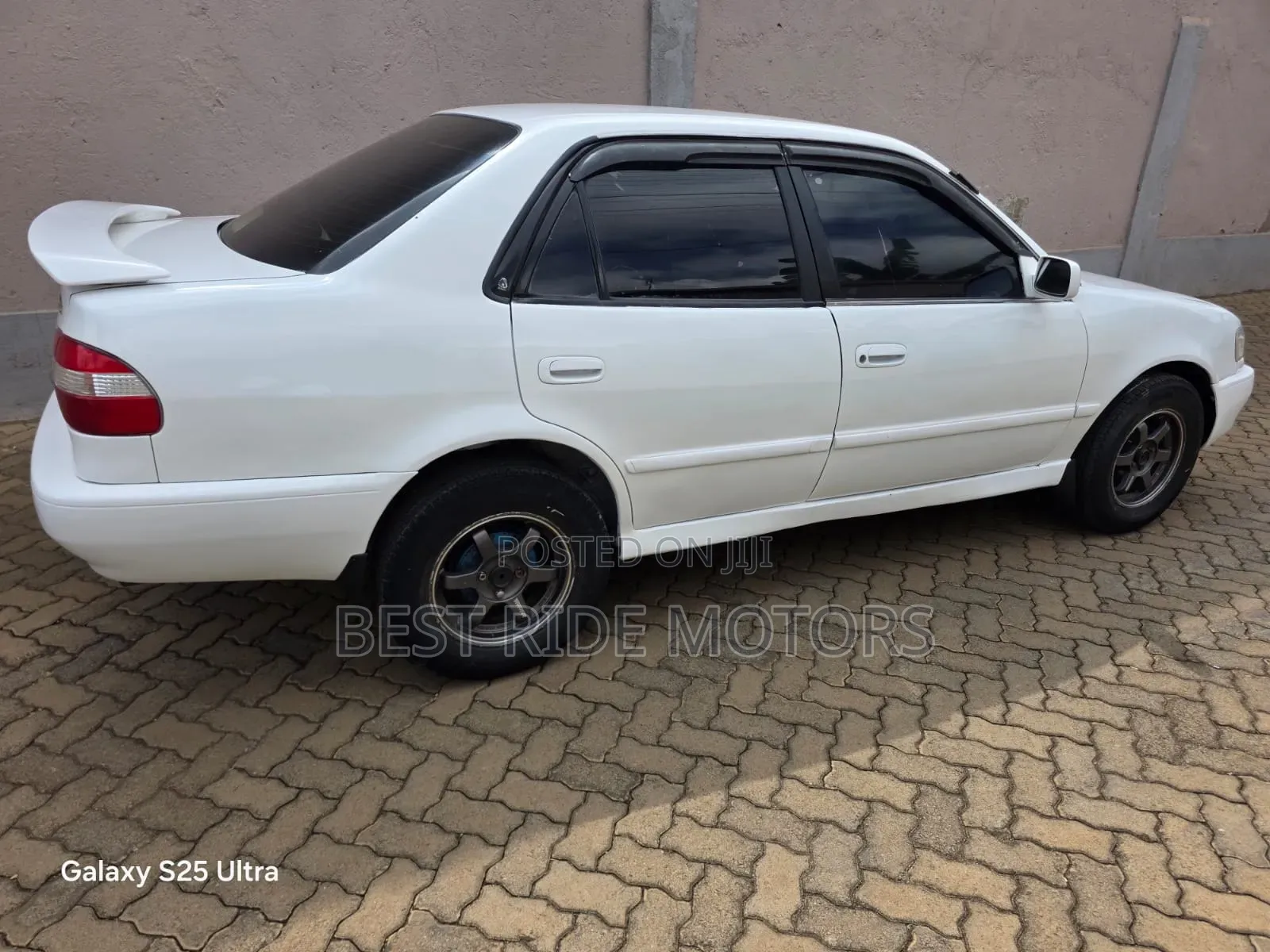 Toyota Corolla Sedan Automatic 1998 White