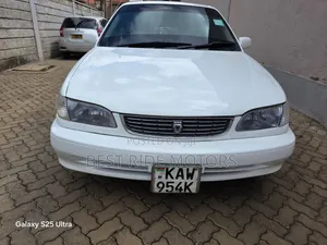Toyota Corolla Sedan Automatic 1998 White