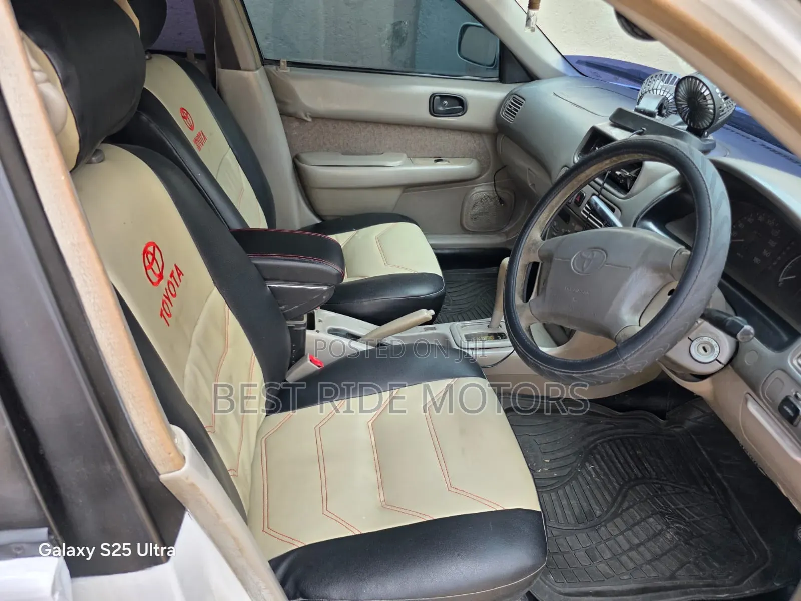 Toyota Corolla Sedan Automatic 1998 White