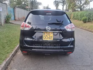 Nissan X-Trail 2.0 Petrol AWD 2015 Matt Black
