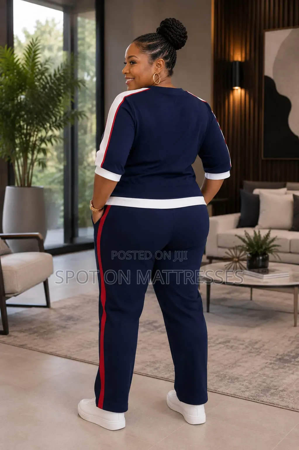 Hot! Gucci Tracksuits for Ladies. Sizes 2xl-6xl Countrywide Delivery