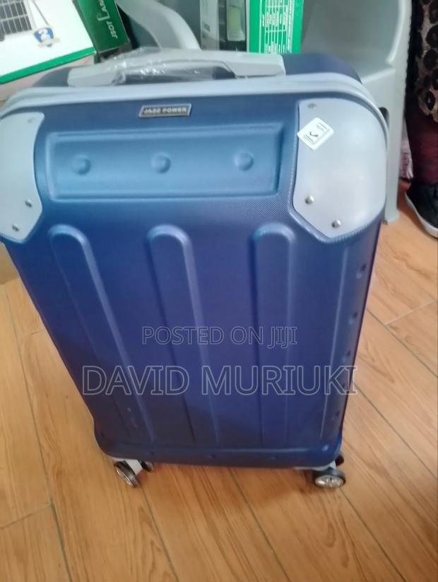 Medium Size Suitcases - thumbnail 2