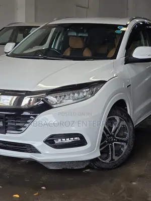 Honda Vezel 2019 White