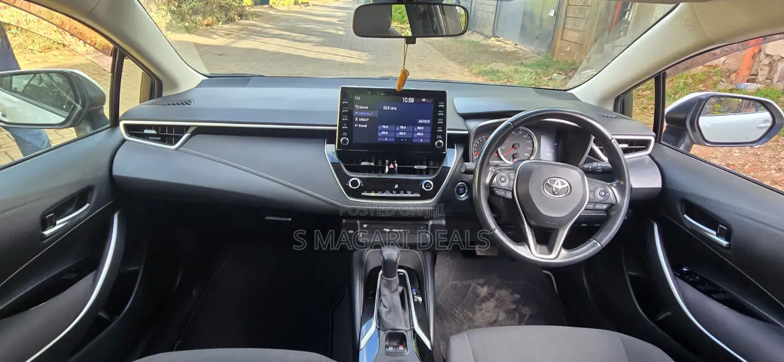 Toyota Corolla 2020 White