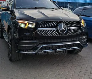 Mercedes-Benz GLE-Class GLE 400d 4MATIC 2021 Black