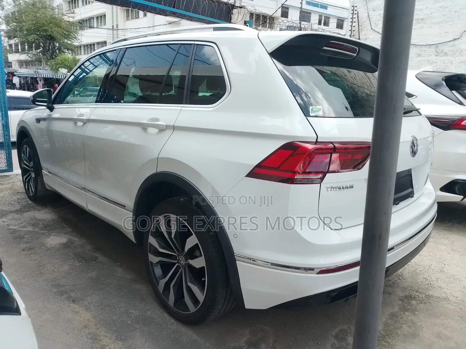 Volkswagen Tiguan 2.0T SEL Premium R-Line AWD 4MOTION 2019 White