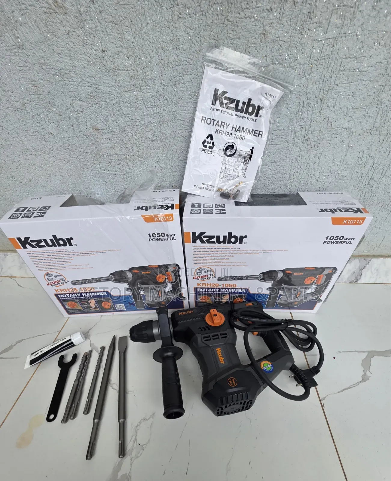 KZUBR Rotary Hammer 1050W – KRH28-1050