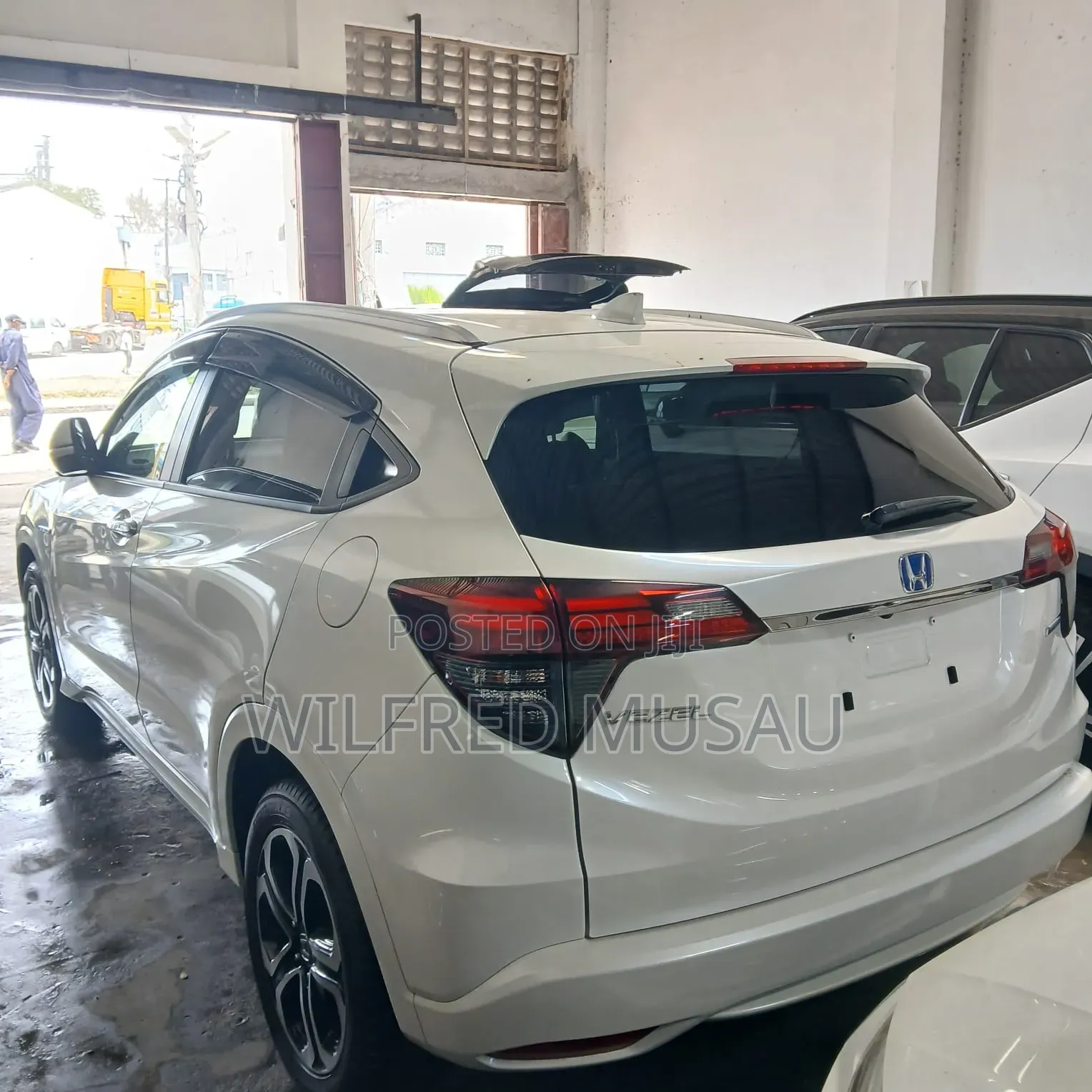 Honda Vezel 1.5 2WD 2020 White