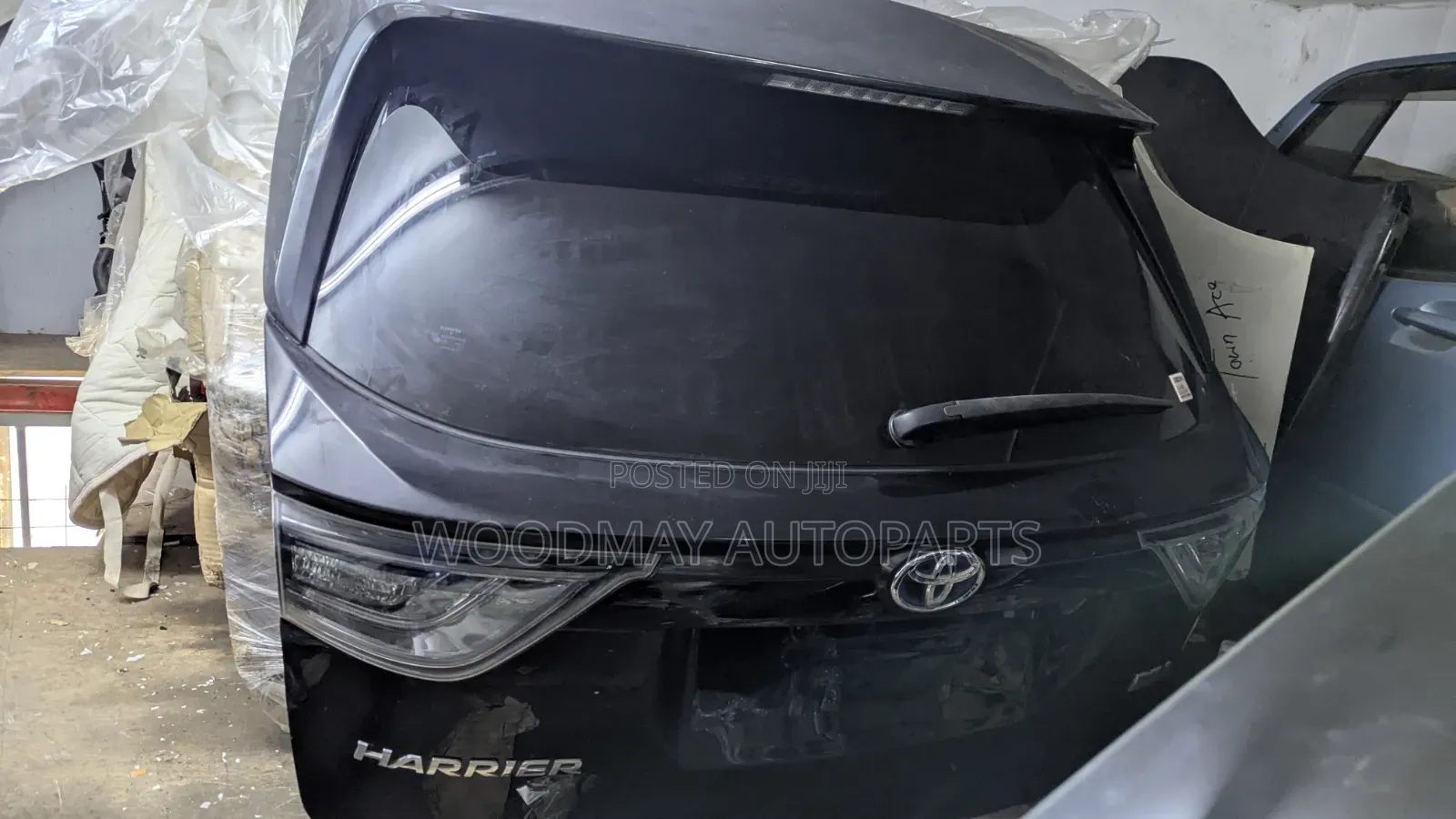 Toyota Harrier 2018 Complete Automatic Boot