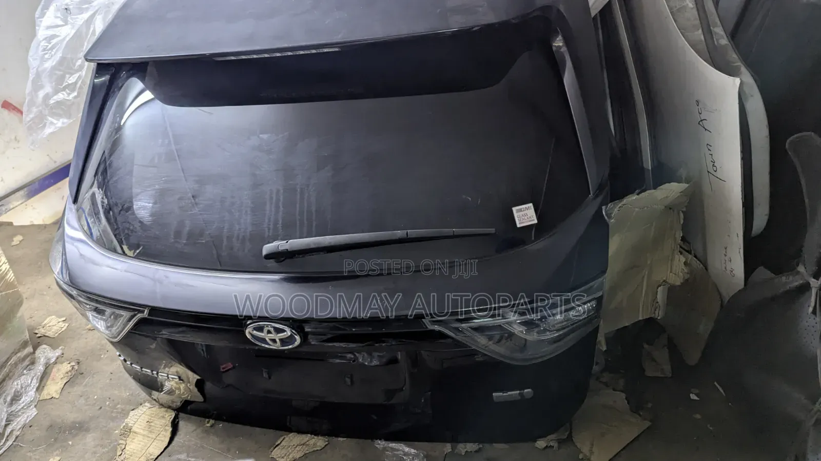 Toyota Harrier 2018 Complete Automatic Boot