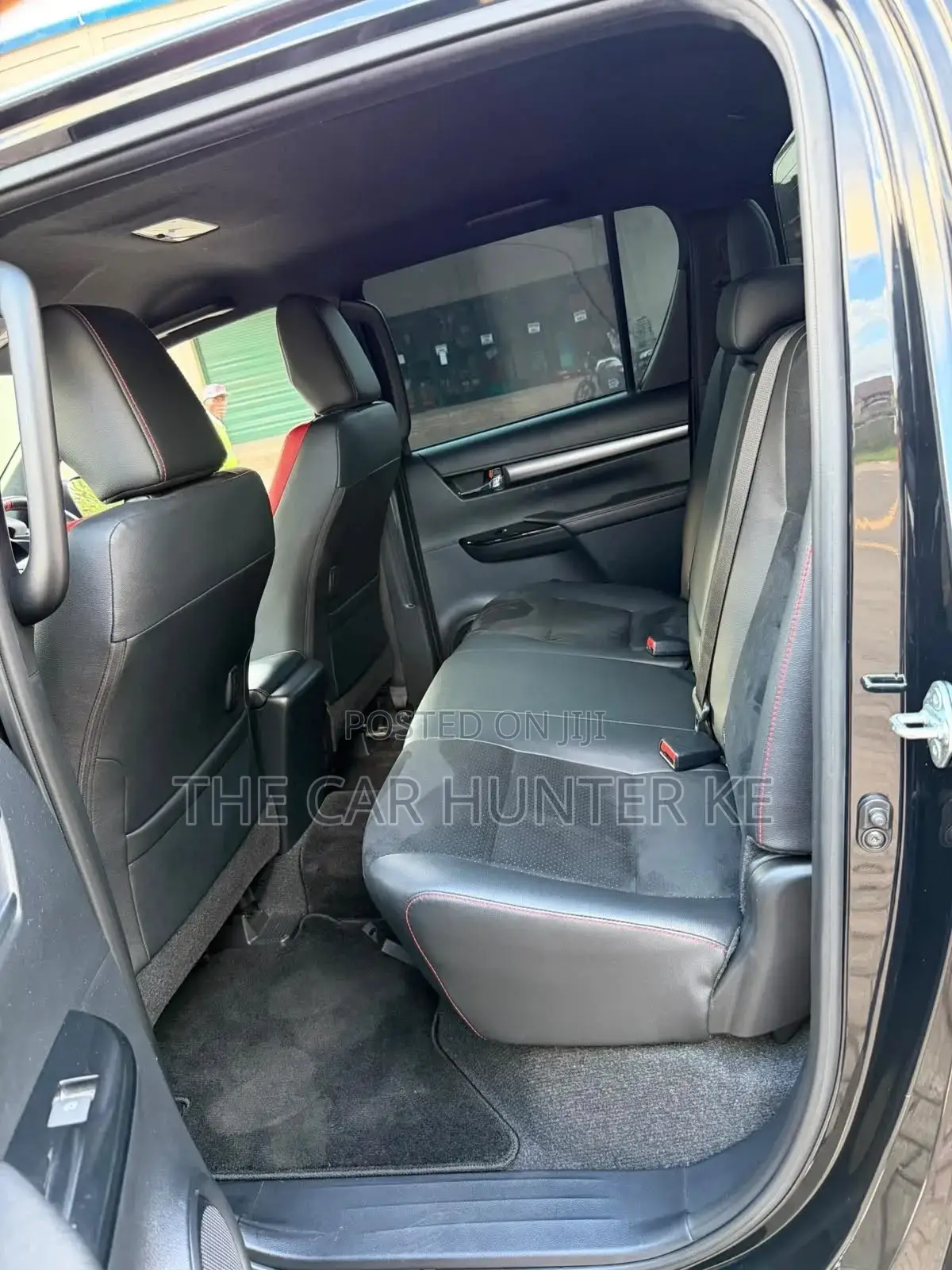 Toyota Hilux Revo Double Cab Deisel 2.4 AWD 2022 Black