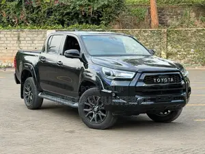 Toyota Hilux Revo Double Cab Deisel 2.4 AWD 2022 Black