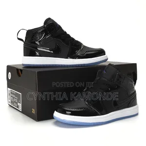 Comfy J1 Kids Sneakers