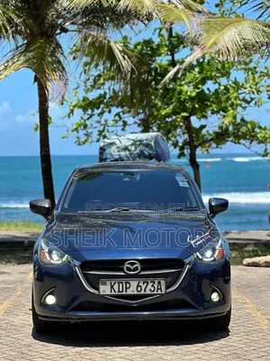 Mazda Demio 2016 Blue