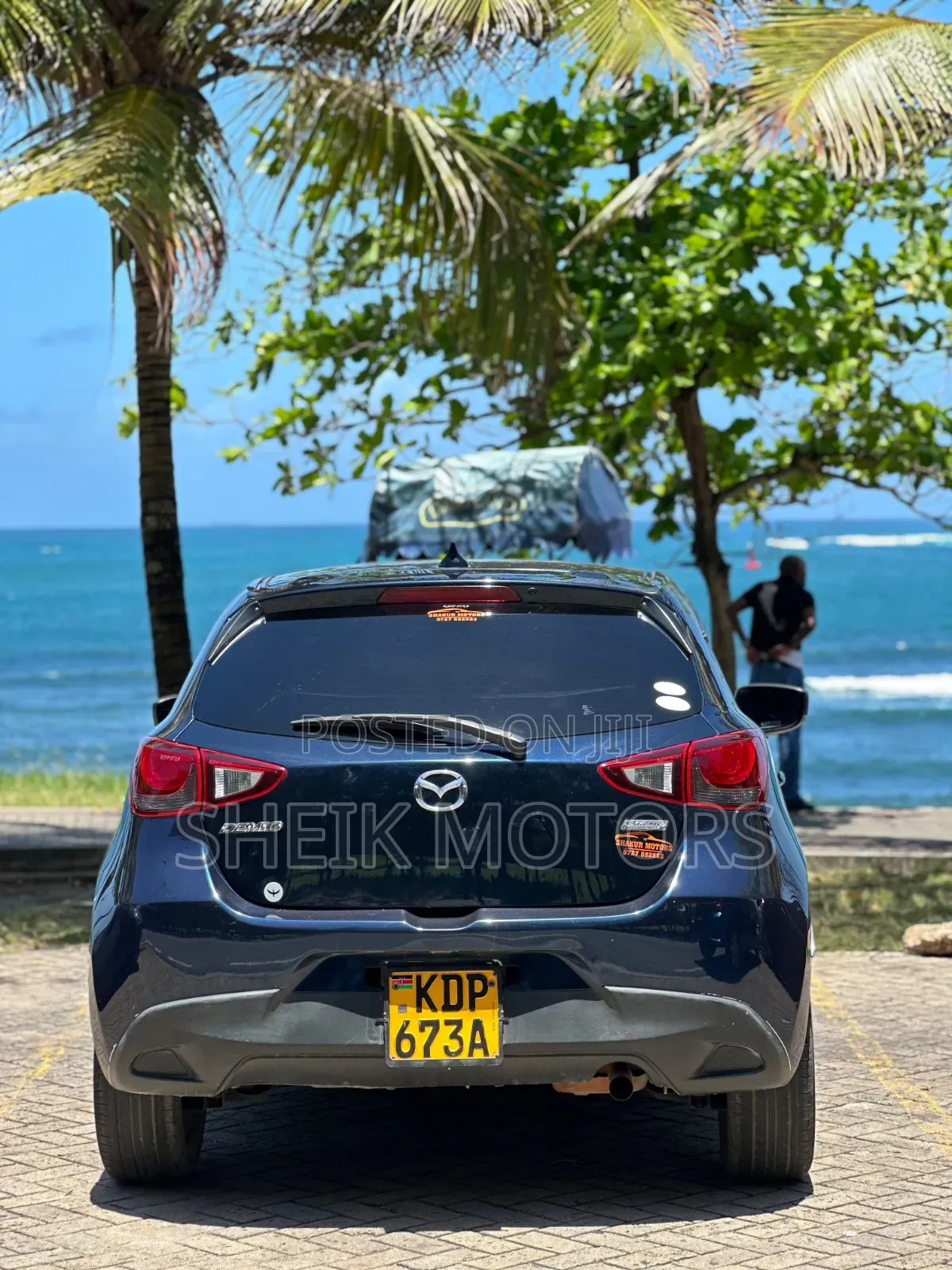 Mazda Demio 2016 Blue